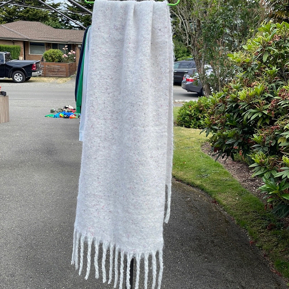 Lemon Speckled Scarf